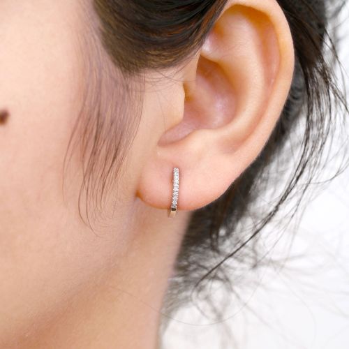Stylish Huggies Diamond Studs For Multiple Occassion