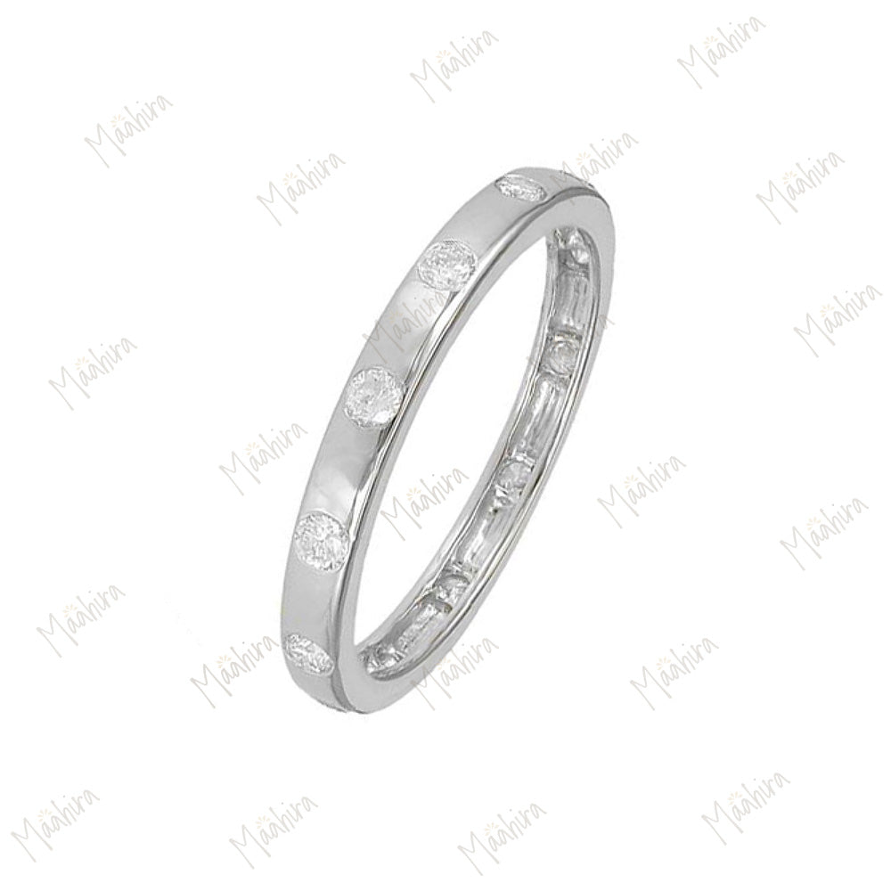 Diamond Band Ring in US Size 7