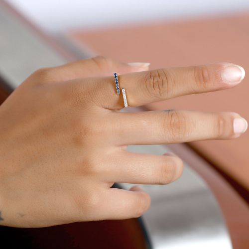 Diamond & Blue Sapphire Ring - 7