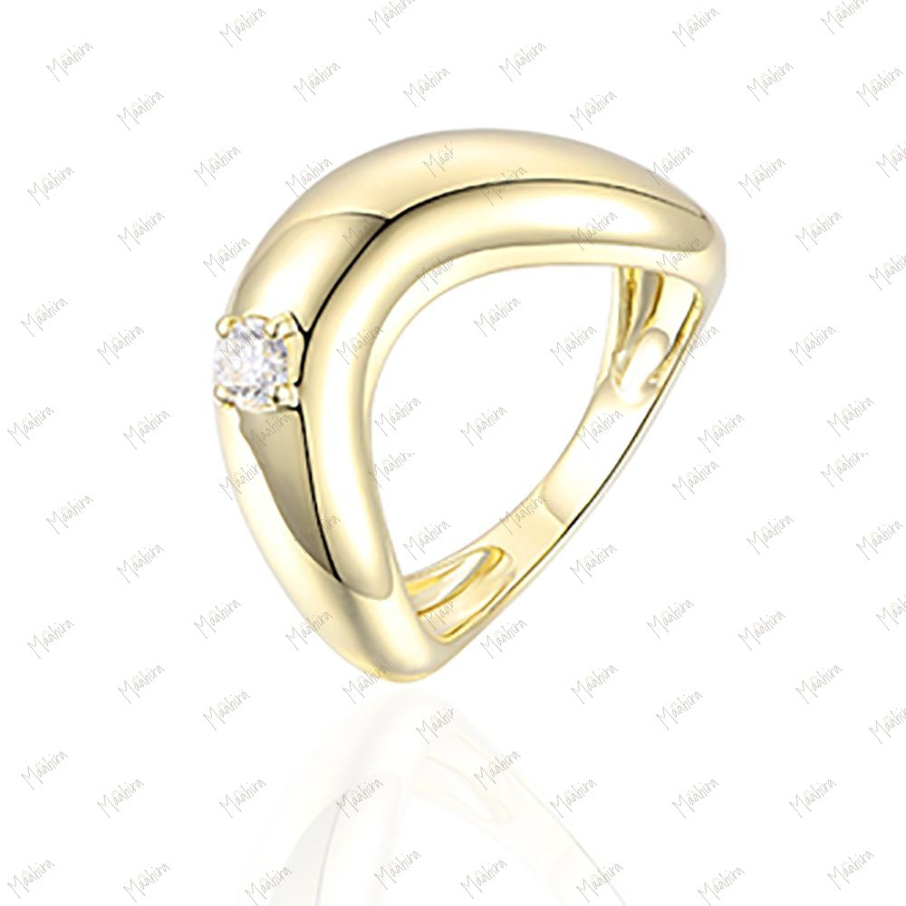 Diamond Curved Band Ring in US Size 6