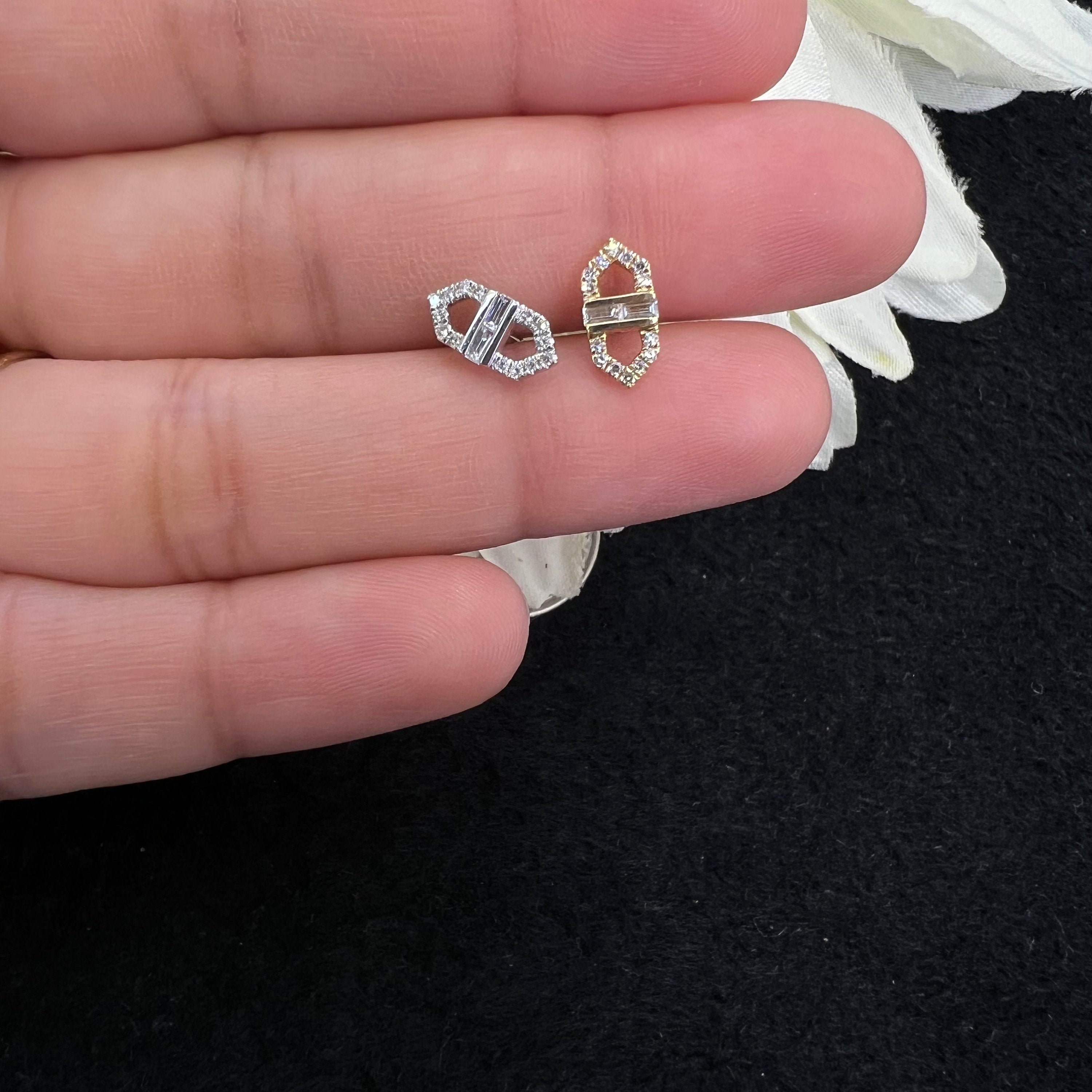 Bridged Frame Diamond Ear Studs