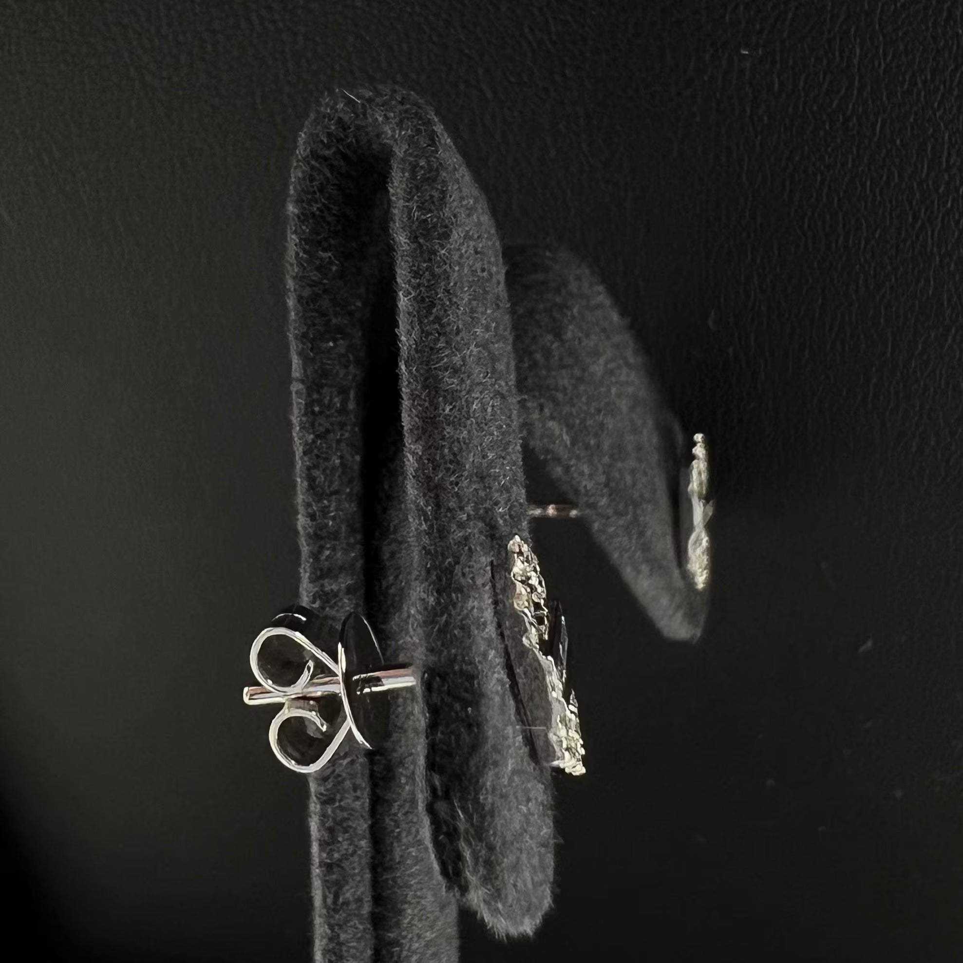 Bridged Frame Diamond Ear Studs