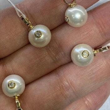 Diamond Pearl Pendant