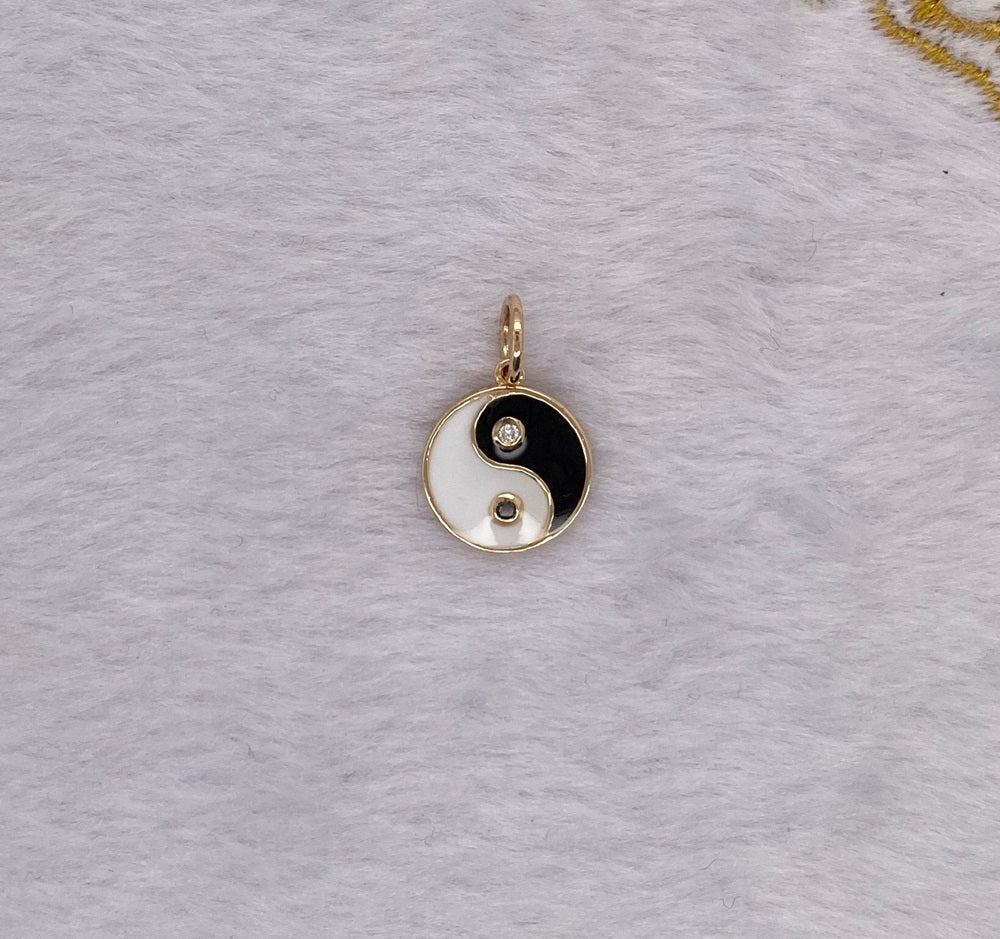 Diamond Black & White Enamel Ying Yang Pendant 12mm