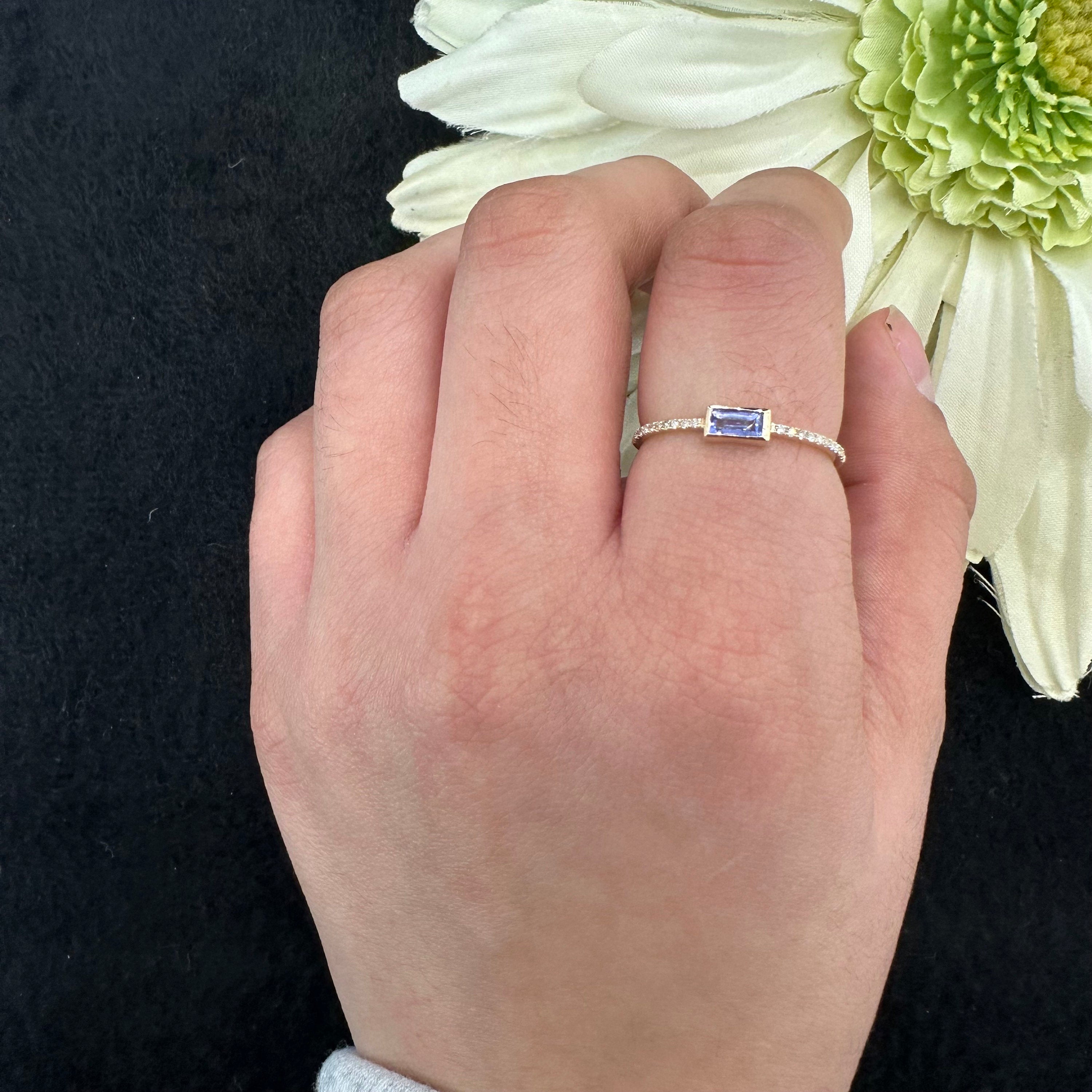 Diamond Tanzanite Ring 5x2.5mm