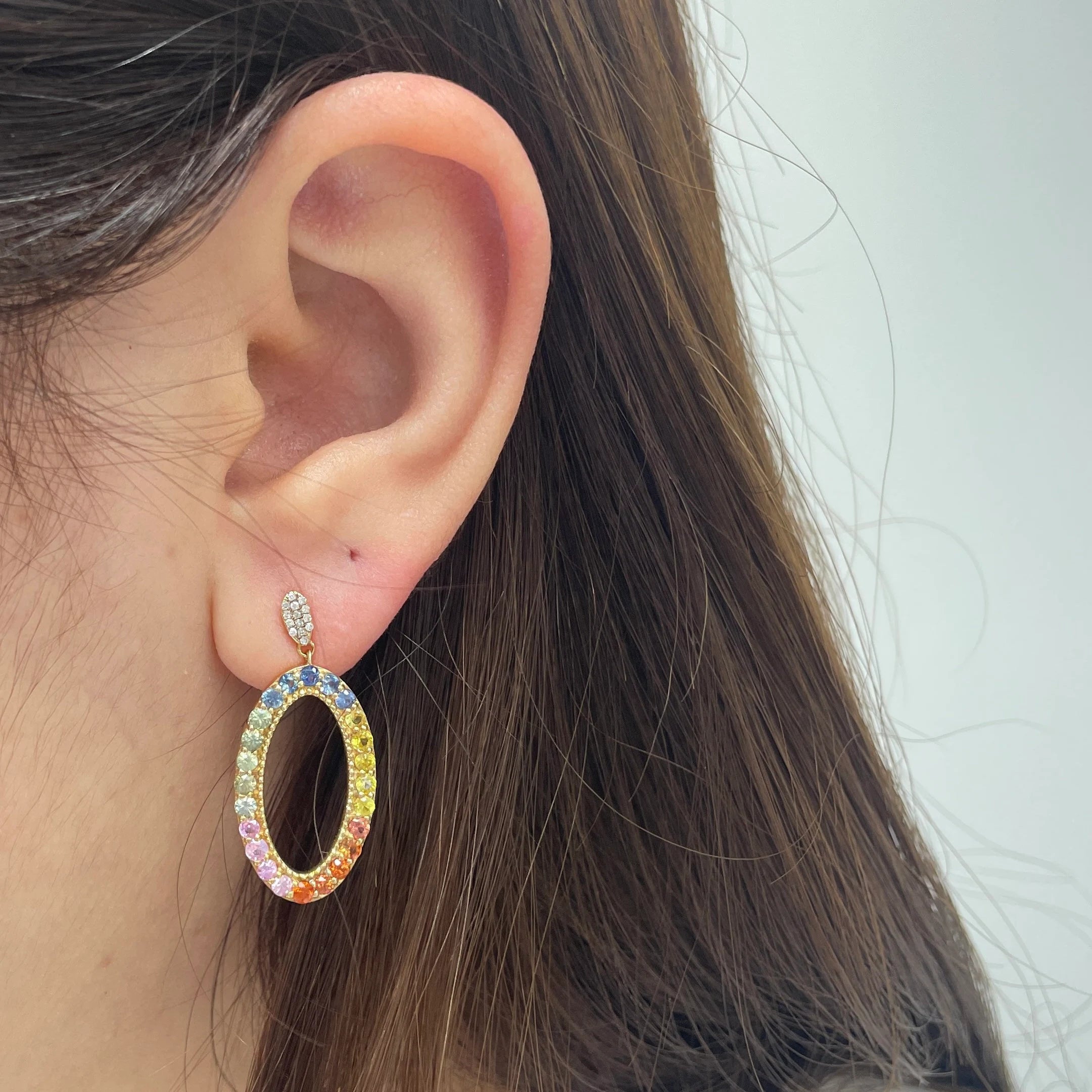 Classic Multi Sapphire Earring in 14k Yellow gold 28x14