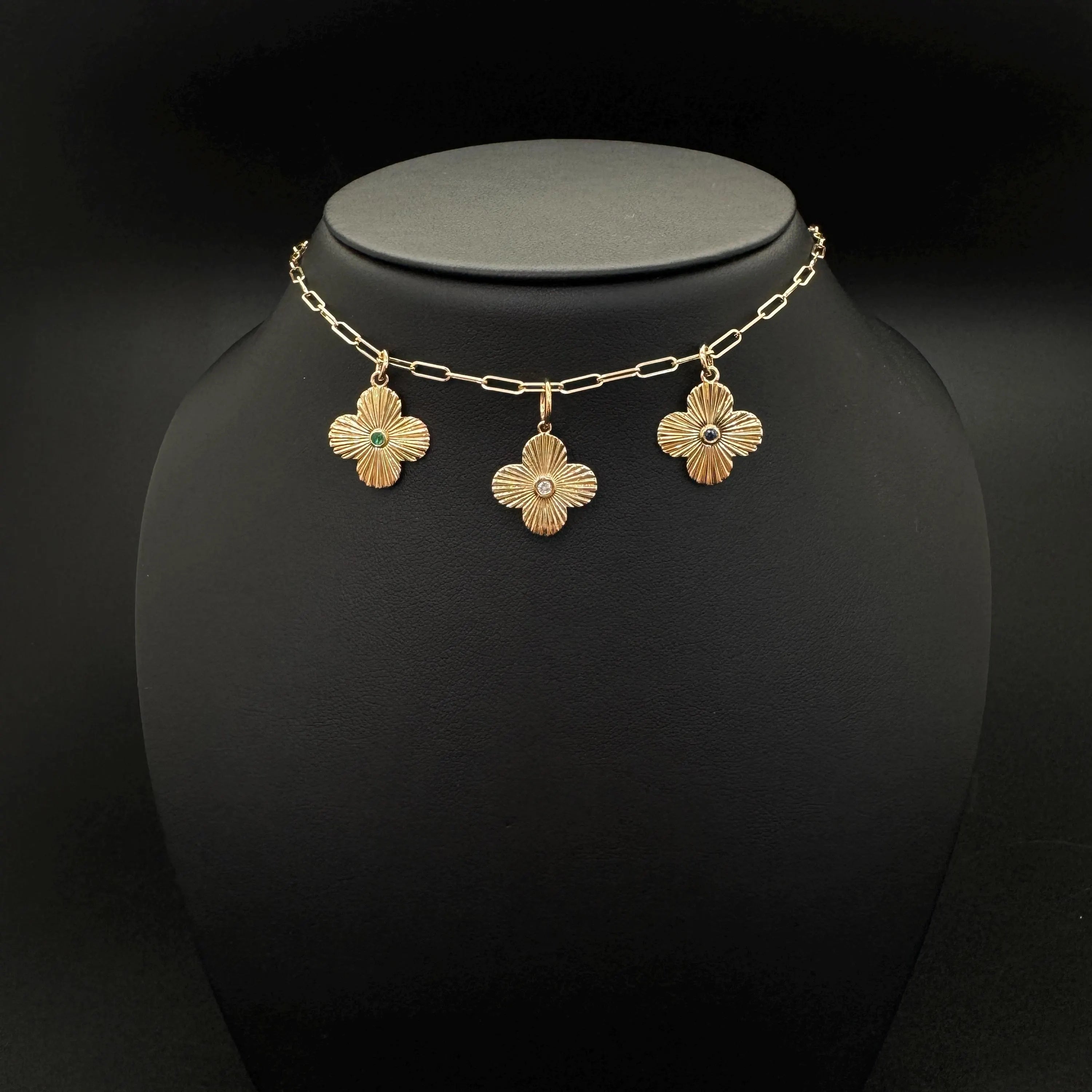 Diamond Clover Pendant 15mm