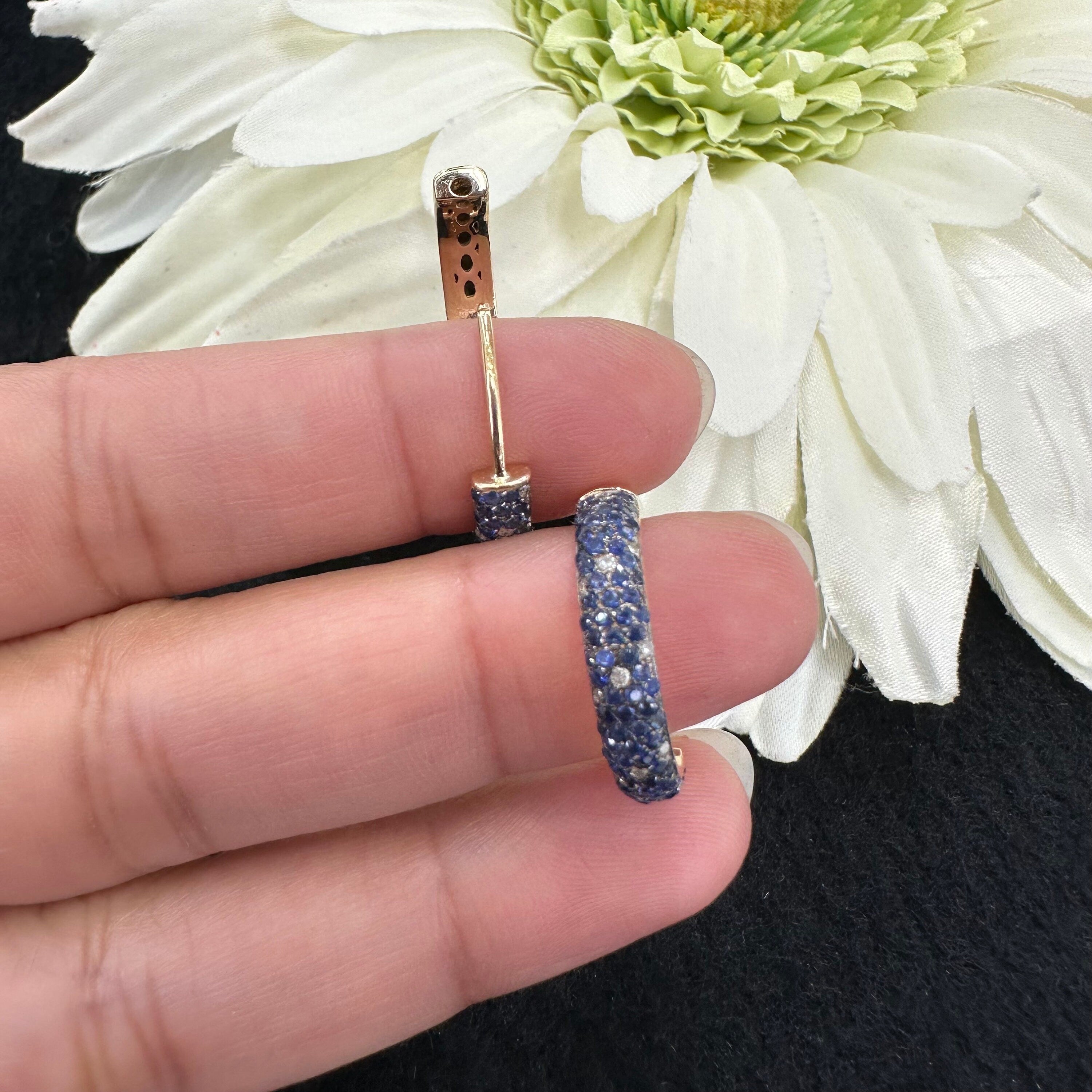 Diamond Blue Sapphire Hoop Earring 20mm