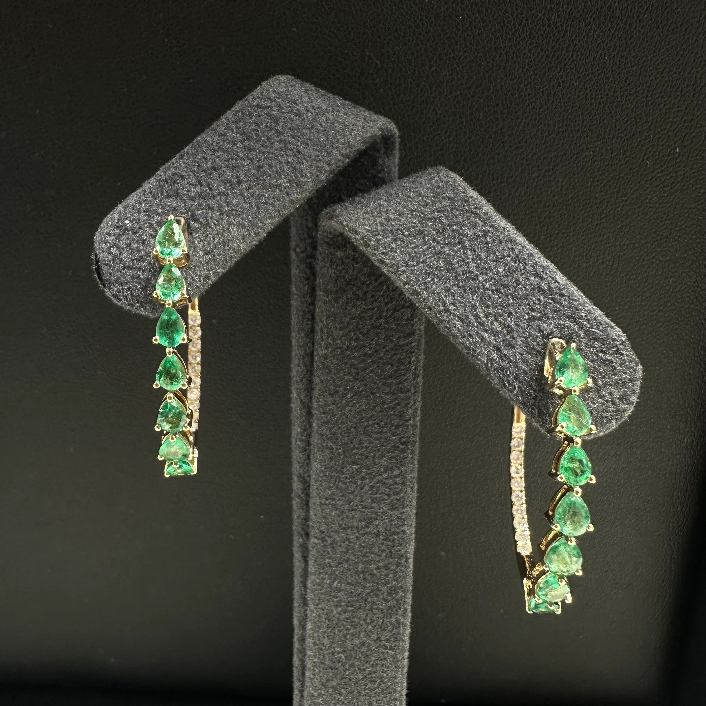 Diamond Pear Emerald Hoop Earring 29x26mm