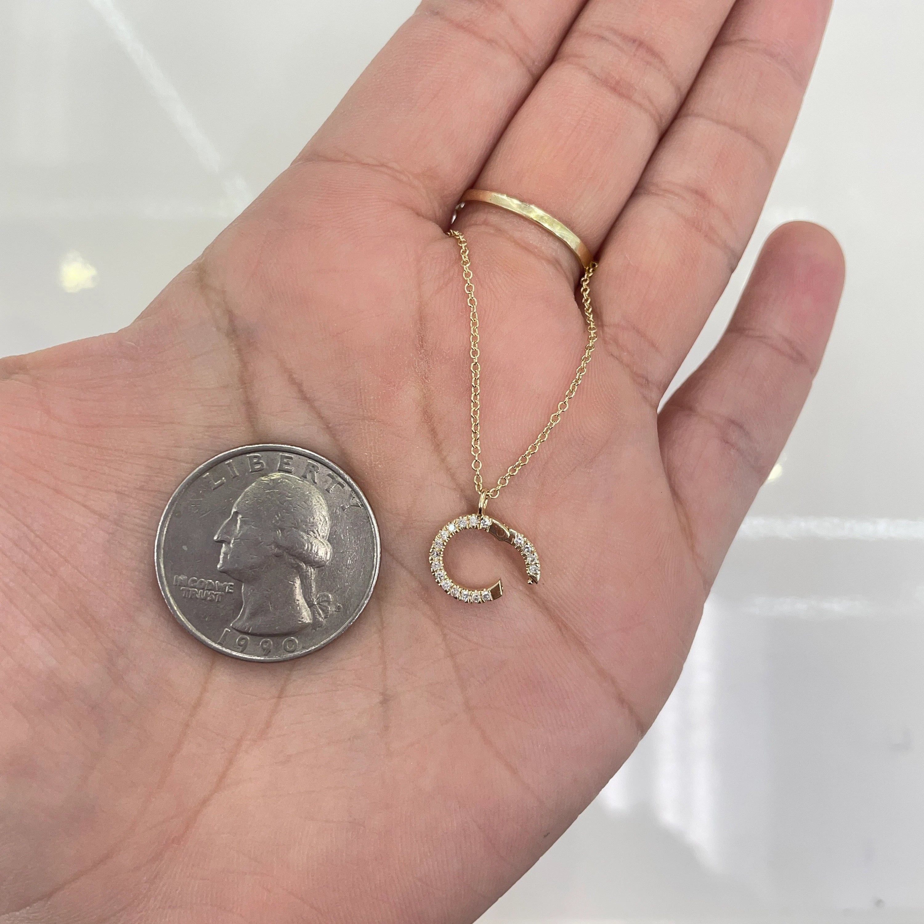 Diamond Clickable Circle Pendant Necklace