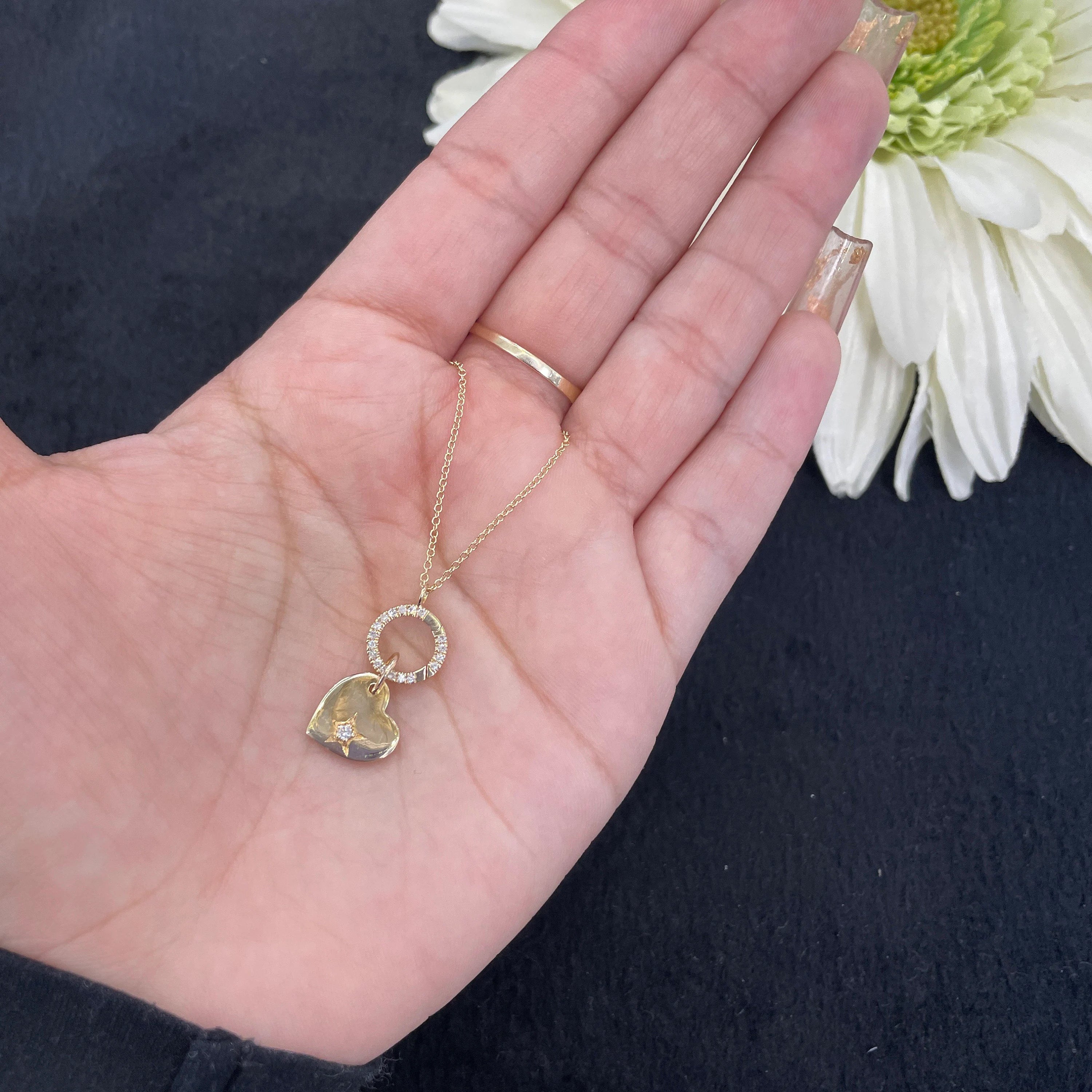 Diamond Clickable Circle Pendant Necklace