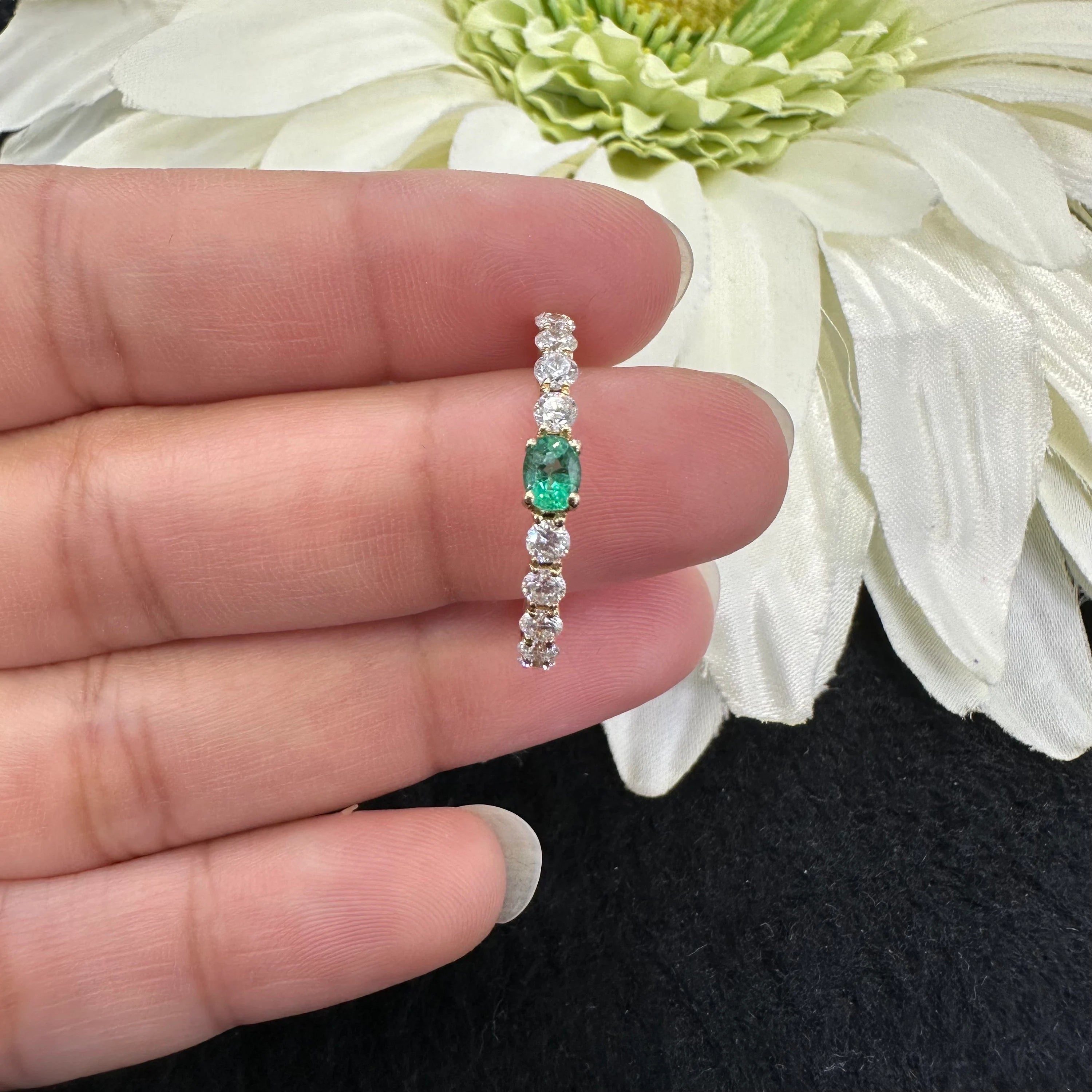 Diamond & Emerald Ring -7