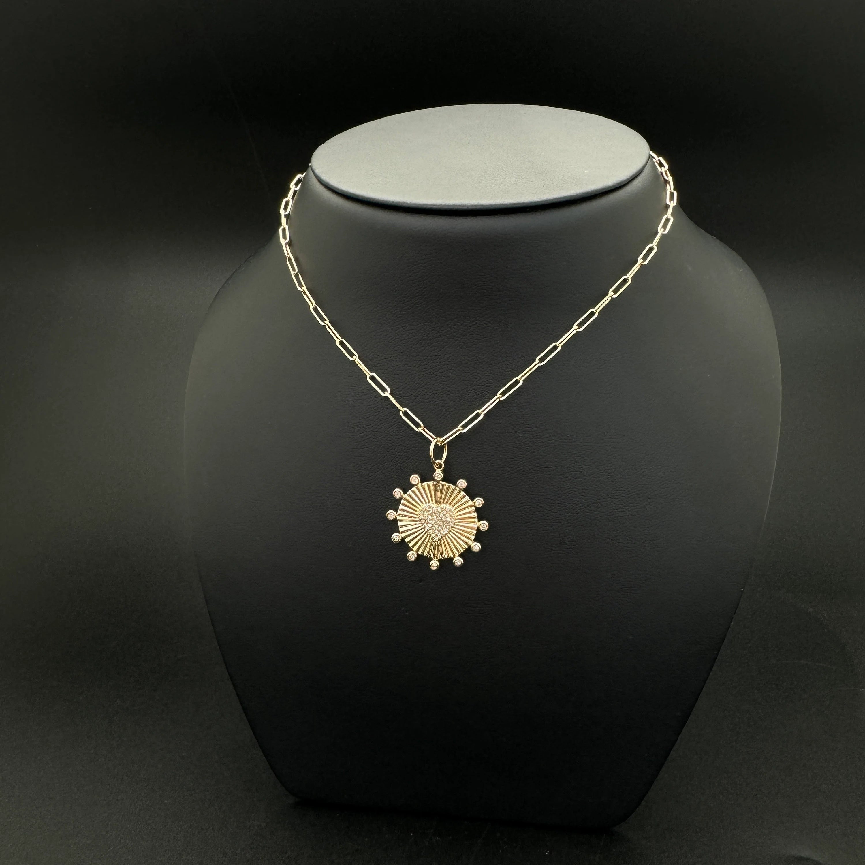 Diamond Round Disc With Heart