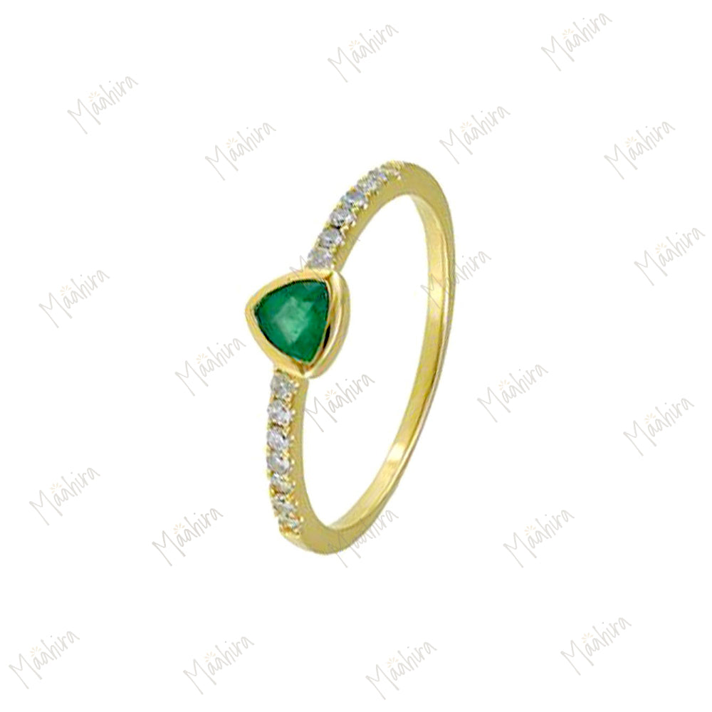 Diamond & 4mm Trillion Emerald Ring in US Size 5