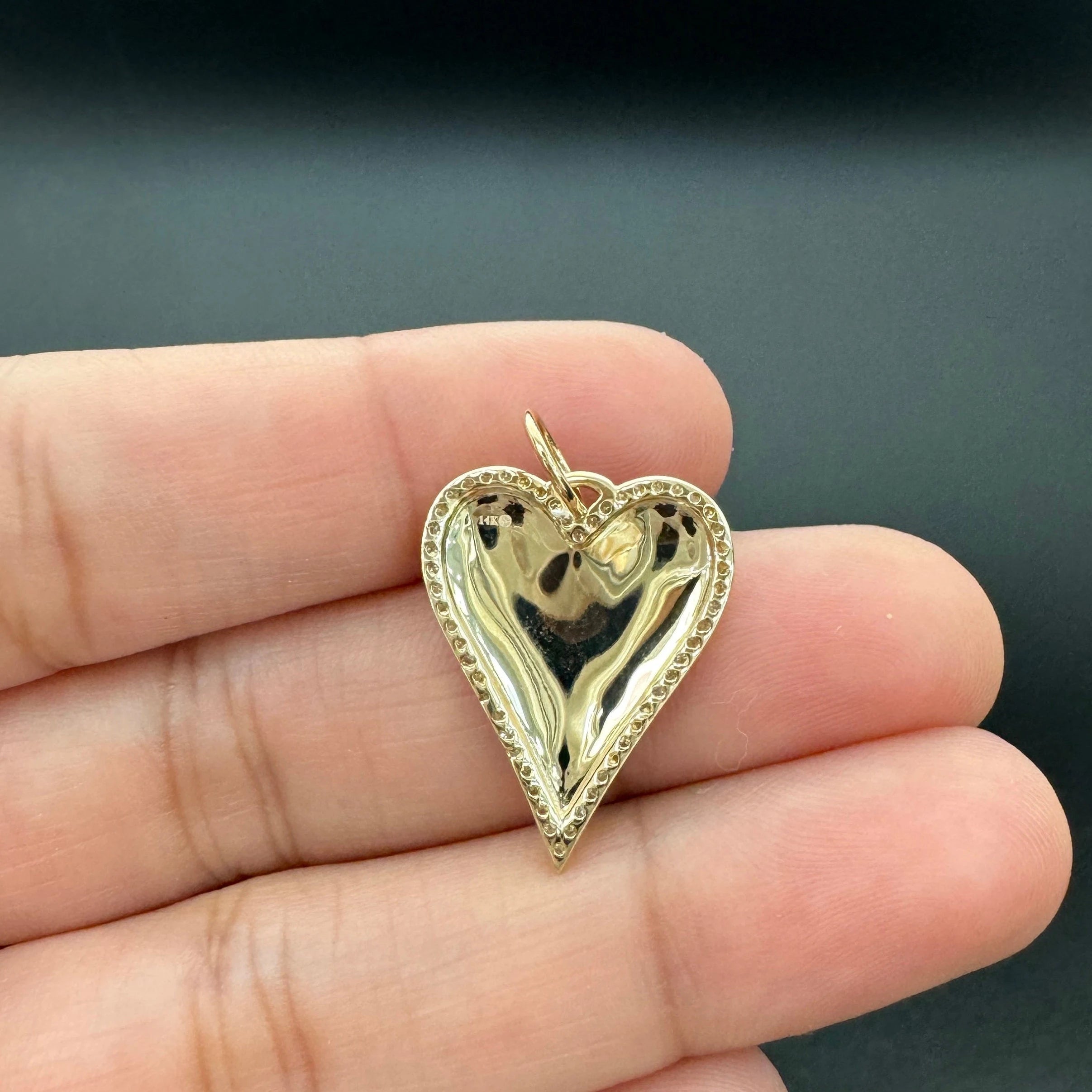 Diamond Border Heart Pendant 20mm