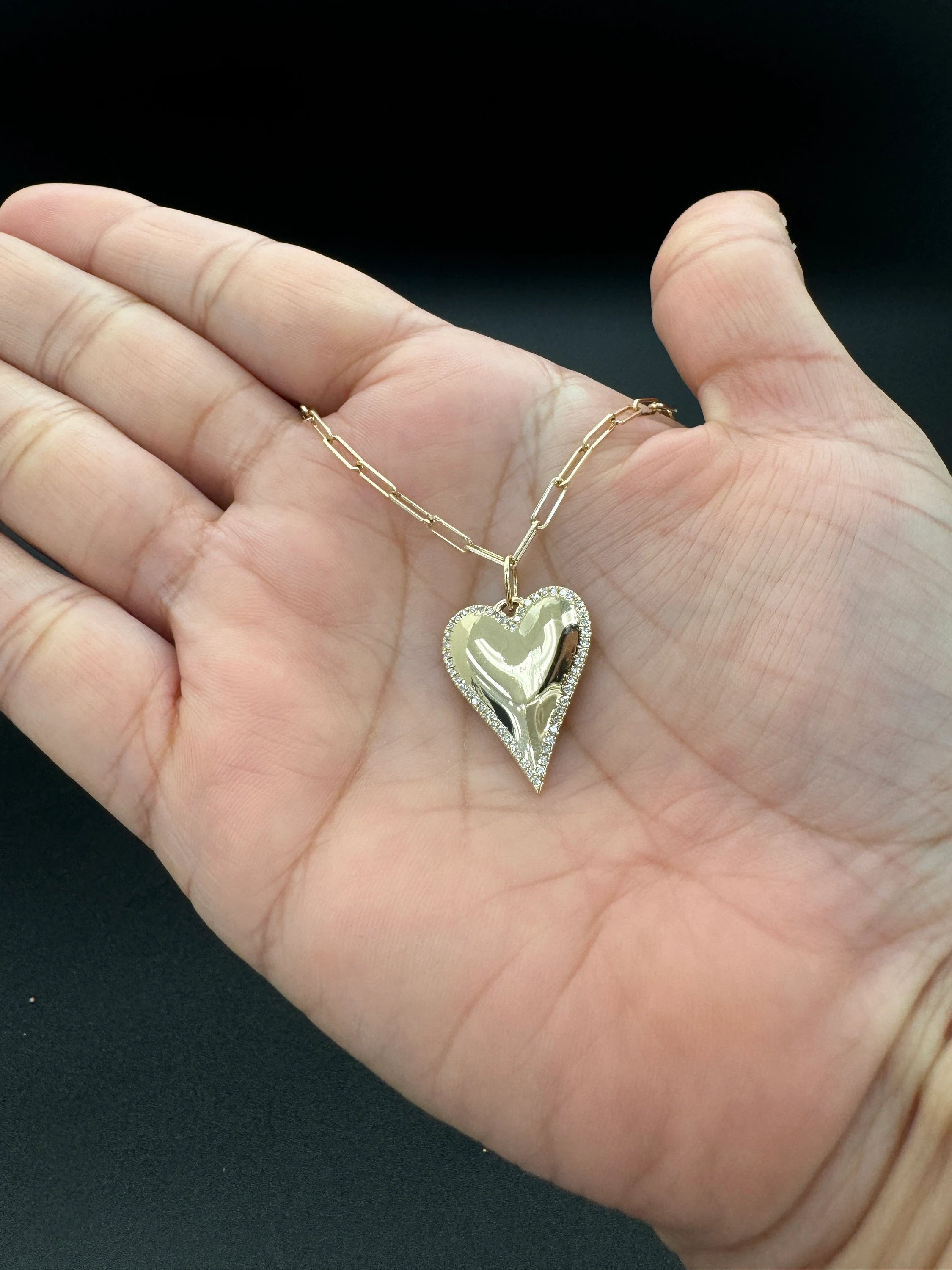 Diamond Border Heart Pendant 20mm