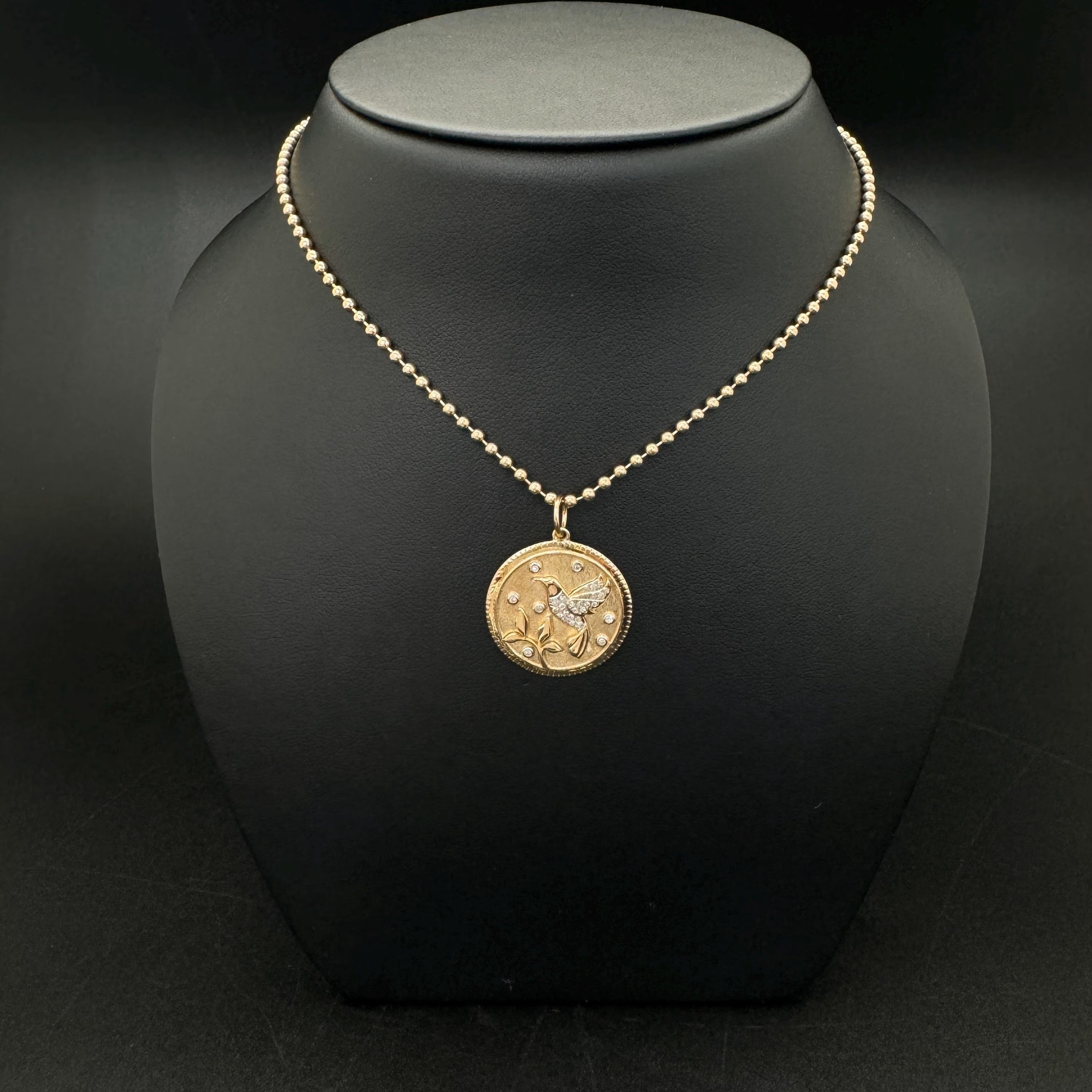 Diamond Round Flying Bird Pendant 22mm