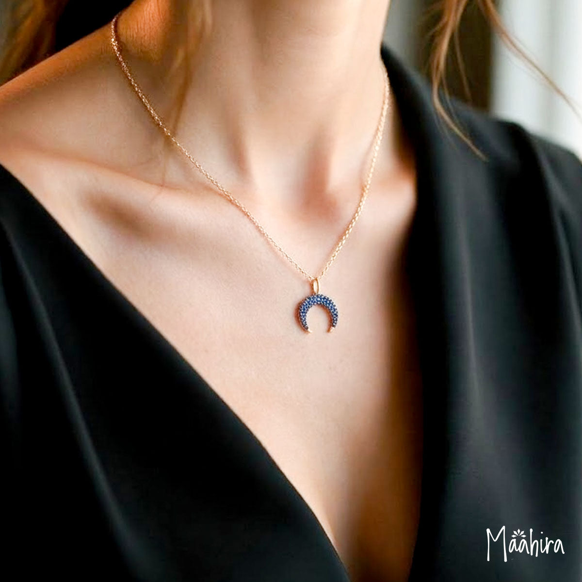 Blue Sapphire Horn Pendant 14mm