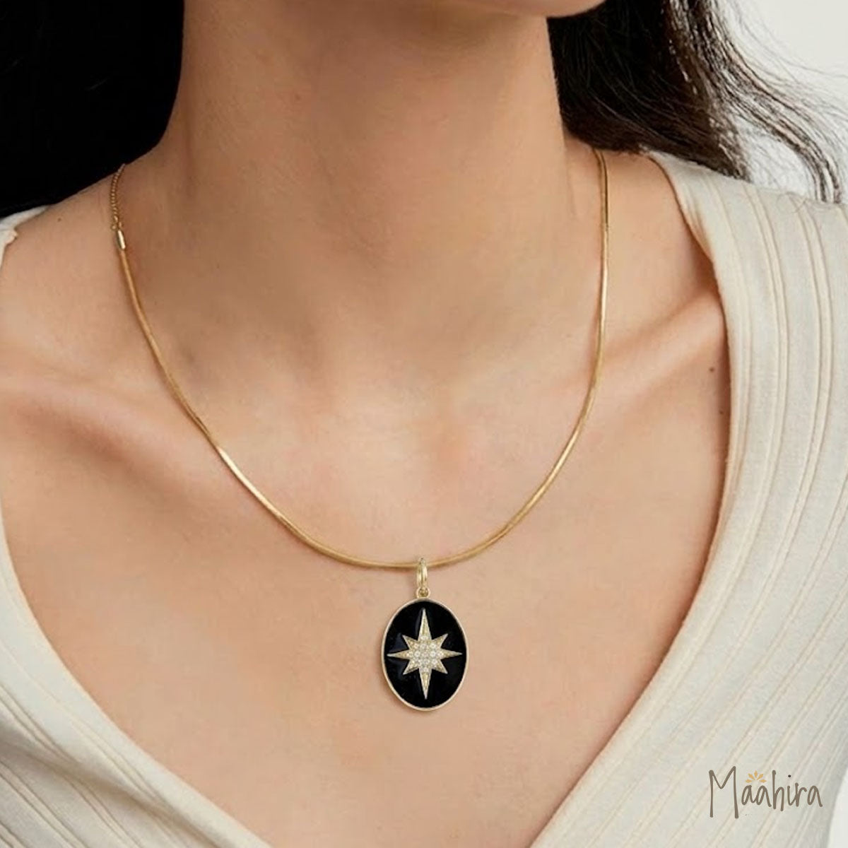 Diamond Star Oval Pendant With Black Enamel -15.70x19.70mm