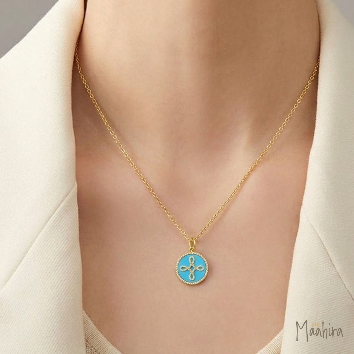 Mother of Pearl Round Diamond Pendant 20mm