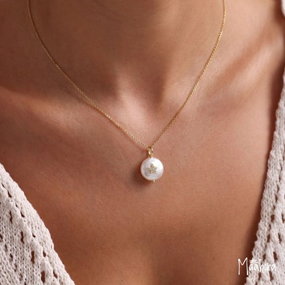 Round Pearl With Star Pendant 14mm