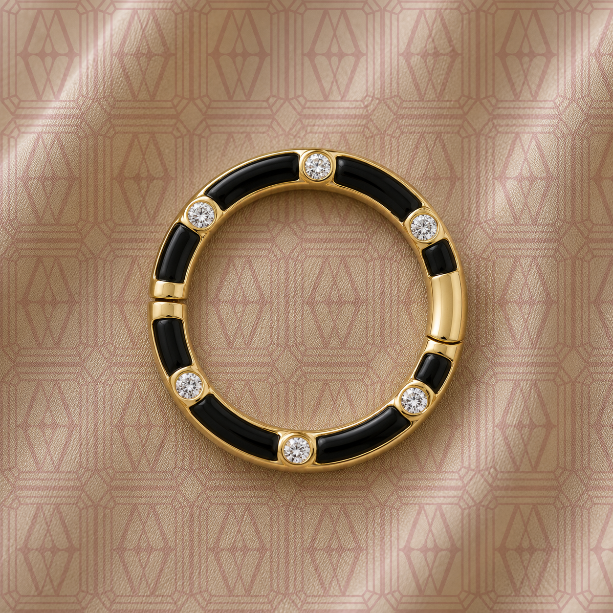 Black Enamel Ring Lock