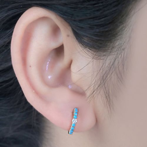 Diamond & Emerald Huggie 13mm