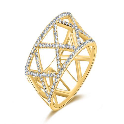 Diamond Ring in 14K Yellow Gold