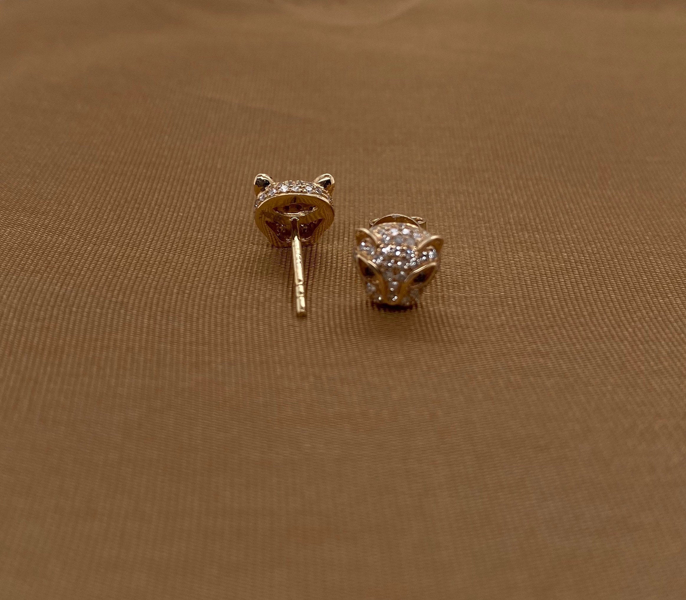 Diamond Cat Head