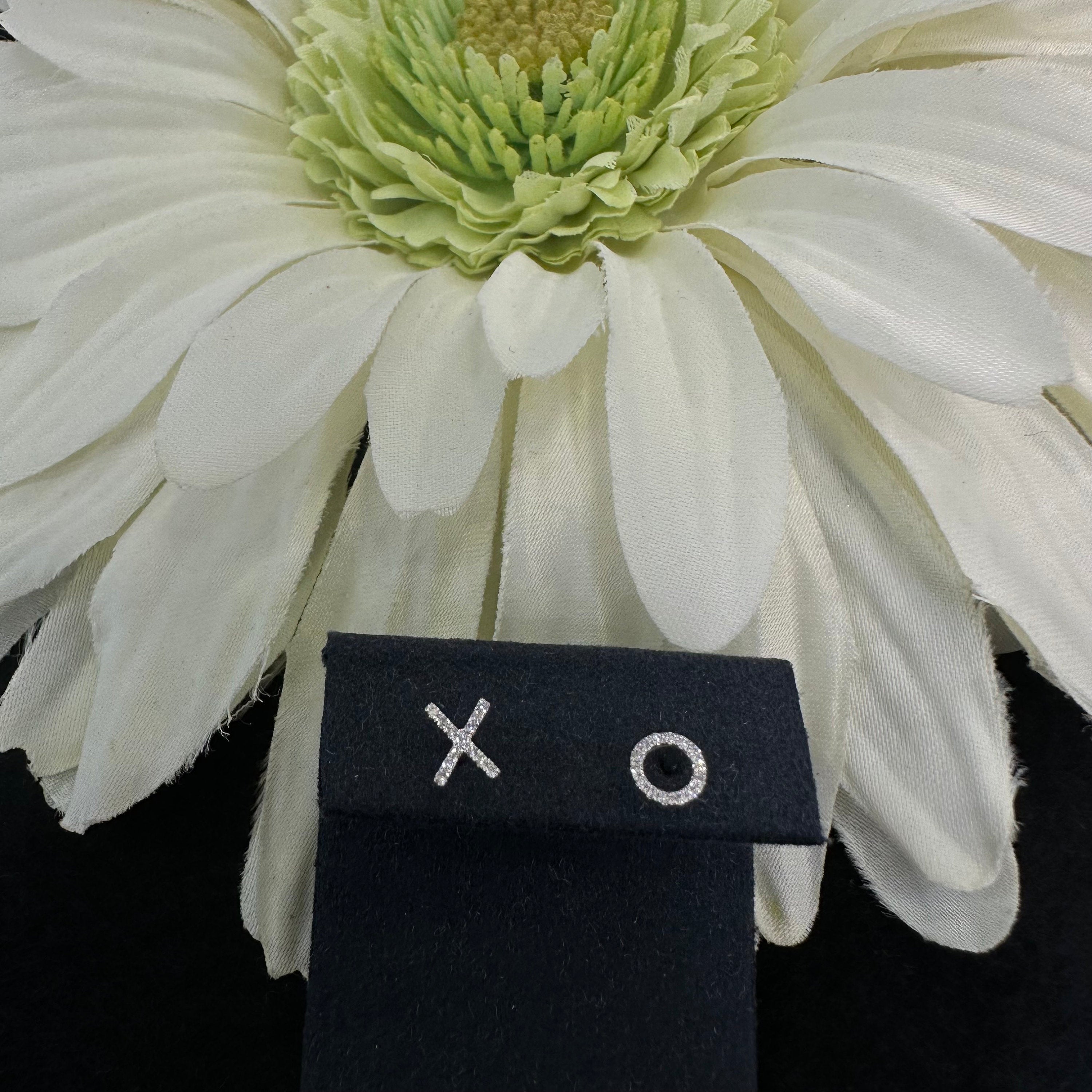 Diamond Studs-Tiny Xo