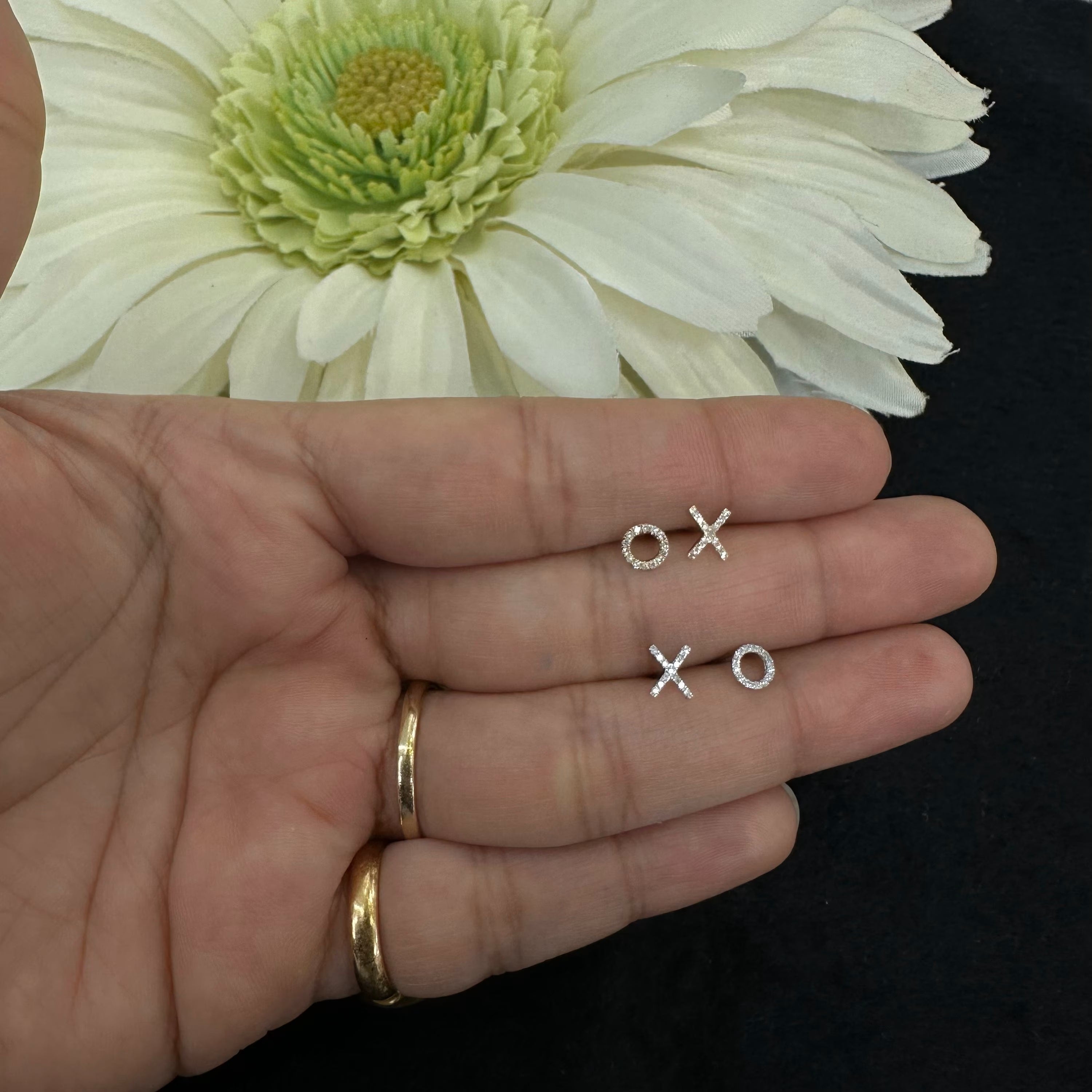 Diamond Studs-Tiny Xo
