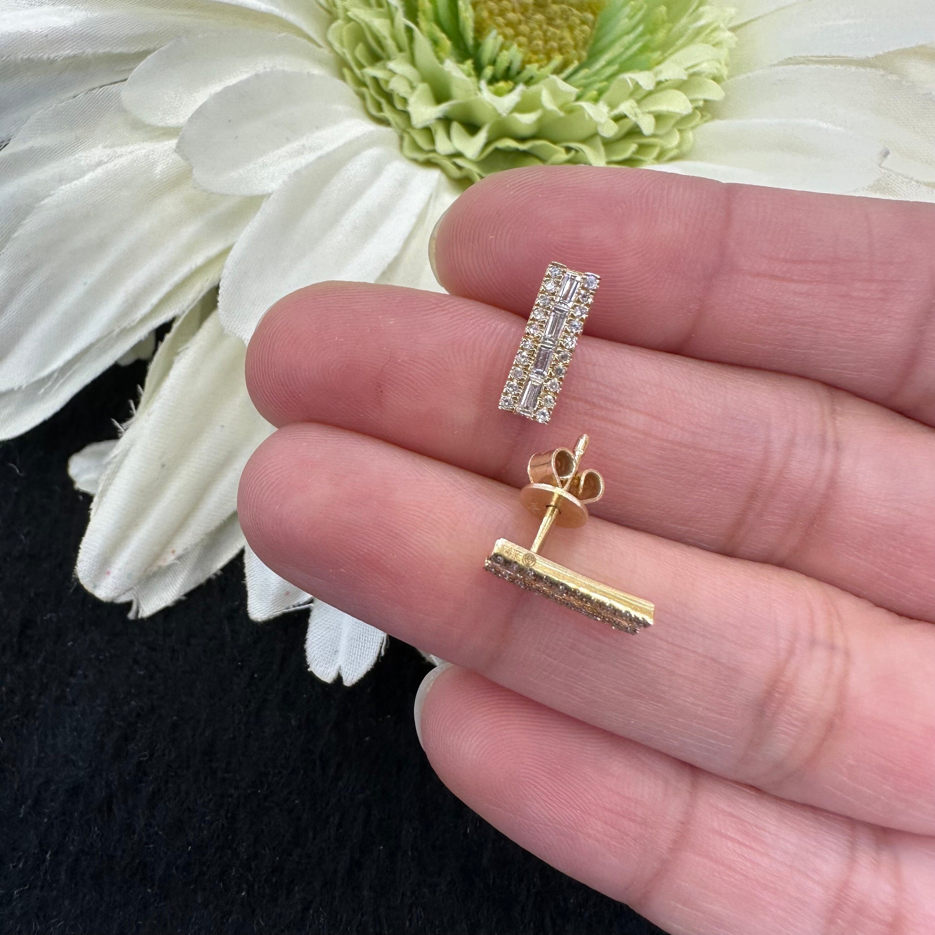 Baguette Diamond Bar Studs