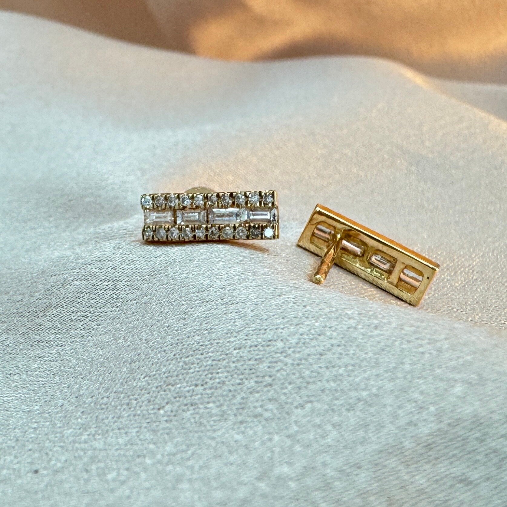 Baguette Diamond Bar Studs