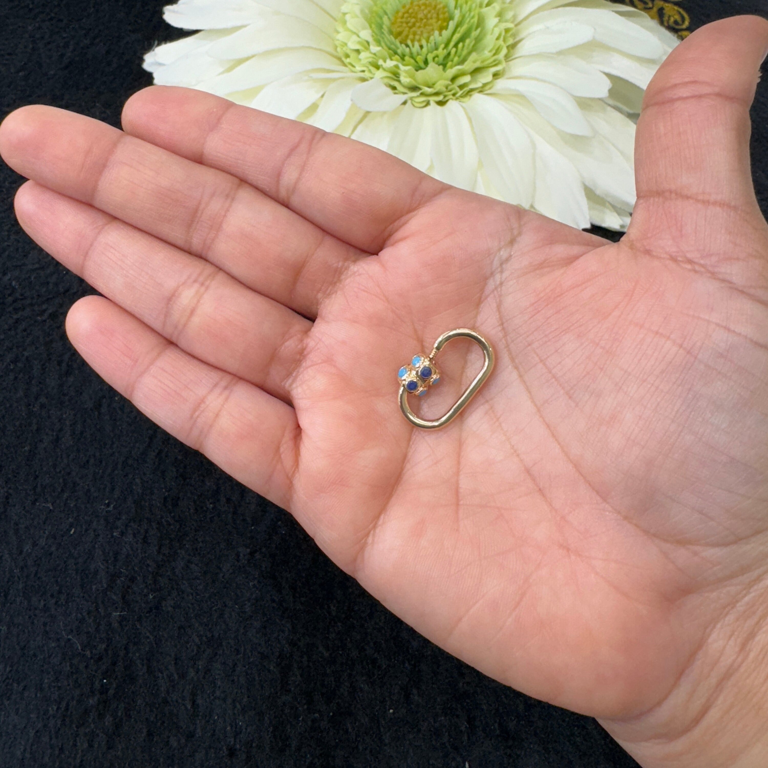 Diamond Oval Shape Carabiner