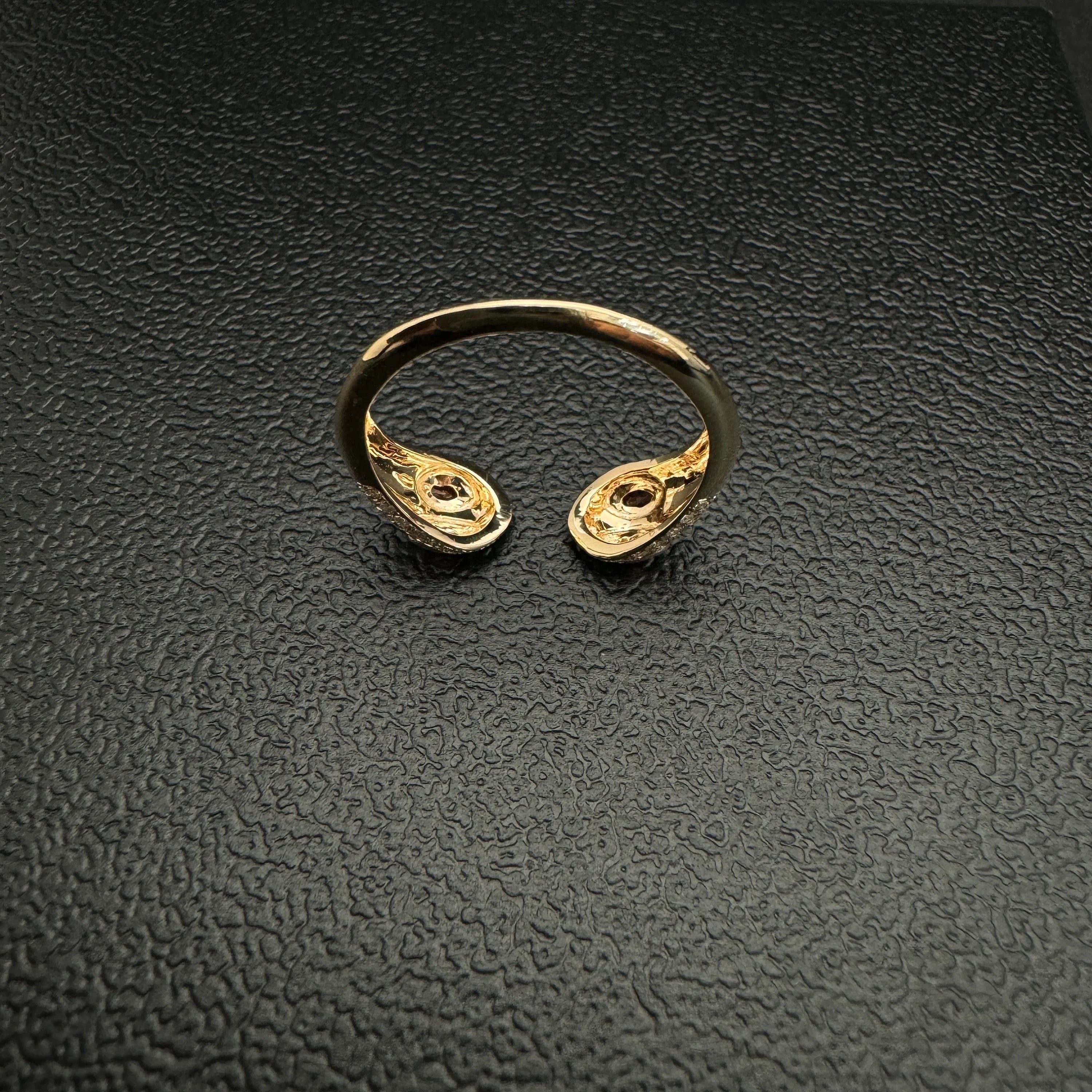 Diamond Red Garnet Snake Ring 5.50x1.30mm