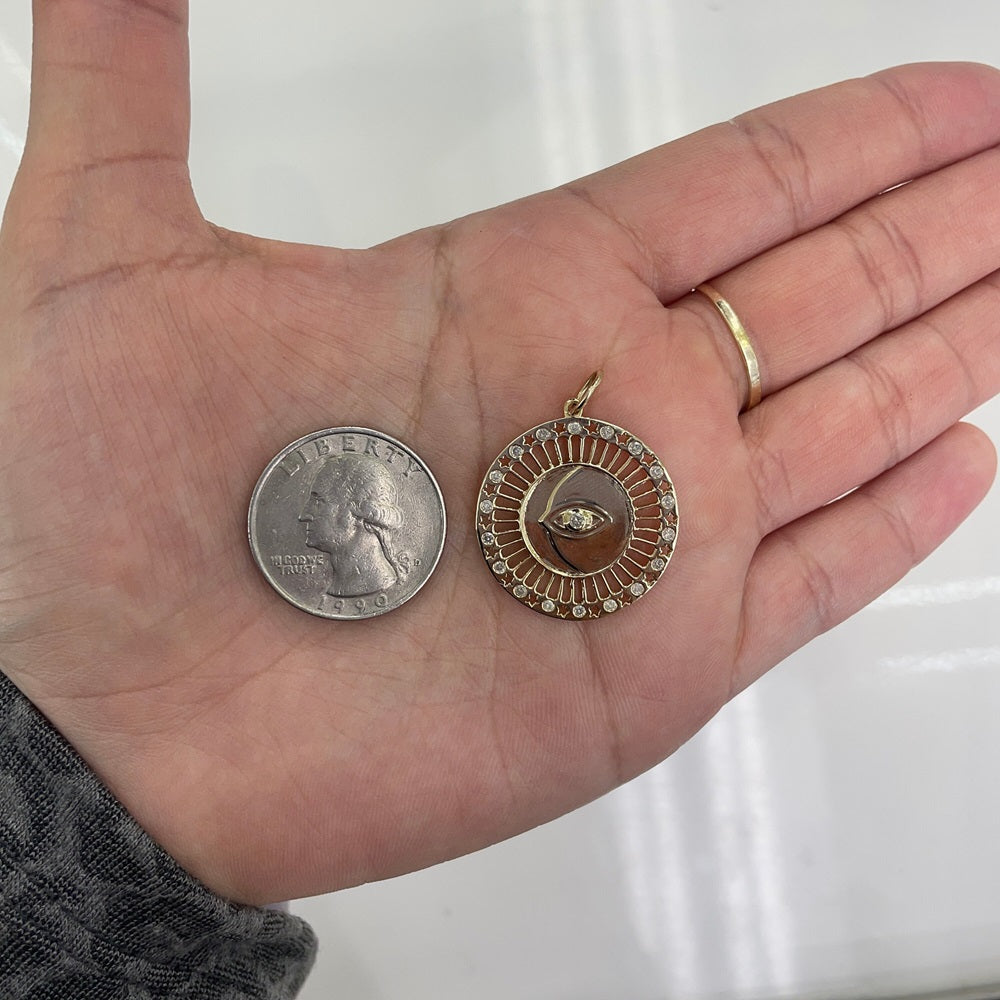 Diamond Eye Disc Pendant 25mm