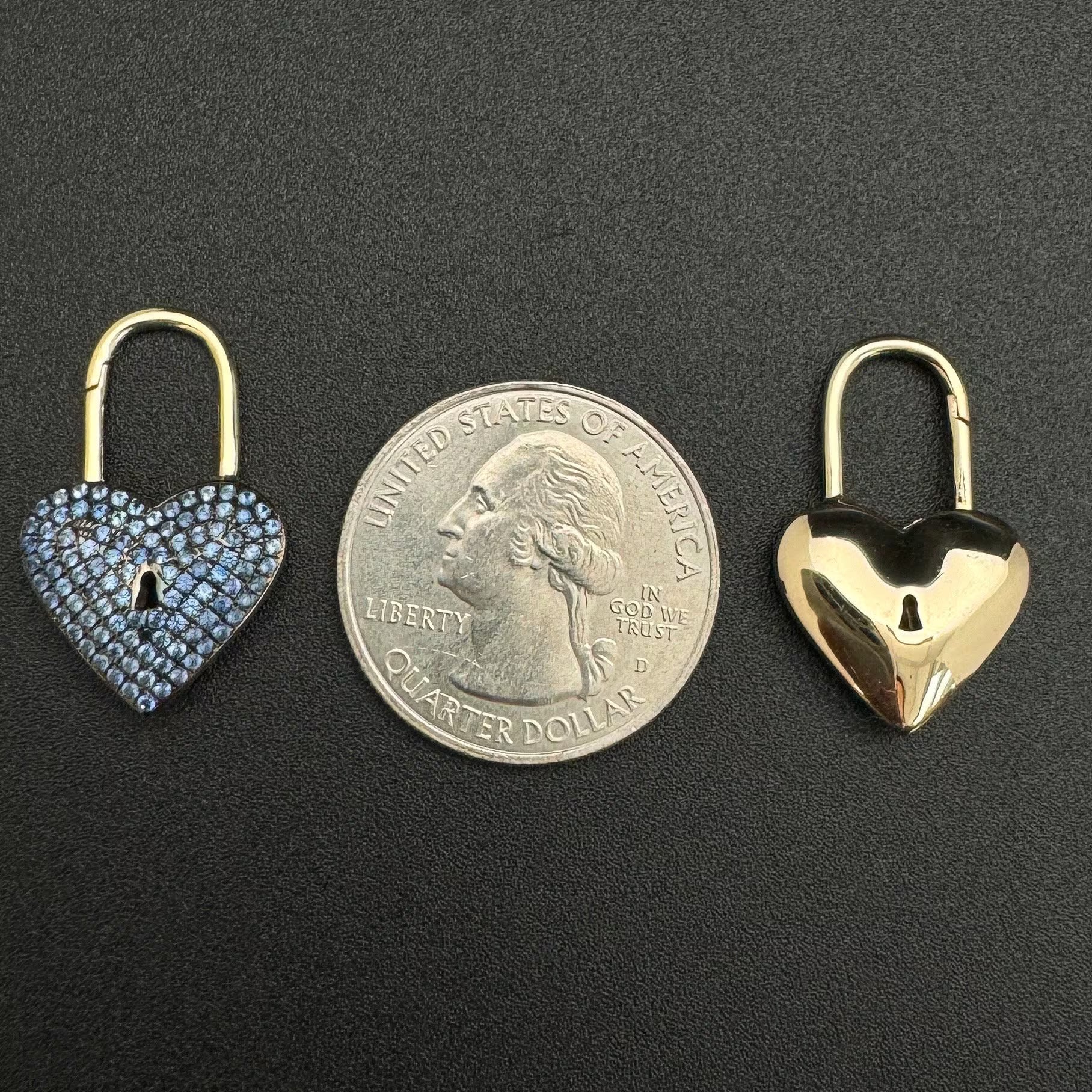 Blue Sapphire Lock Pattern Open/Close Heart Pendant 16x25mm