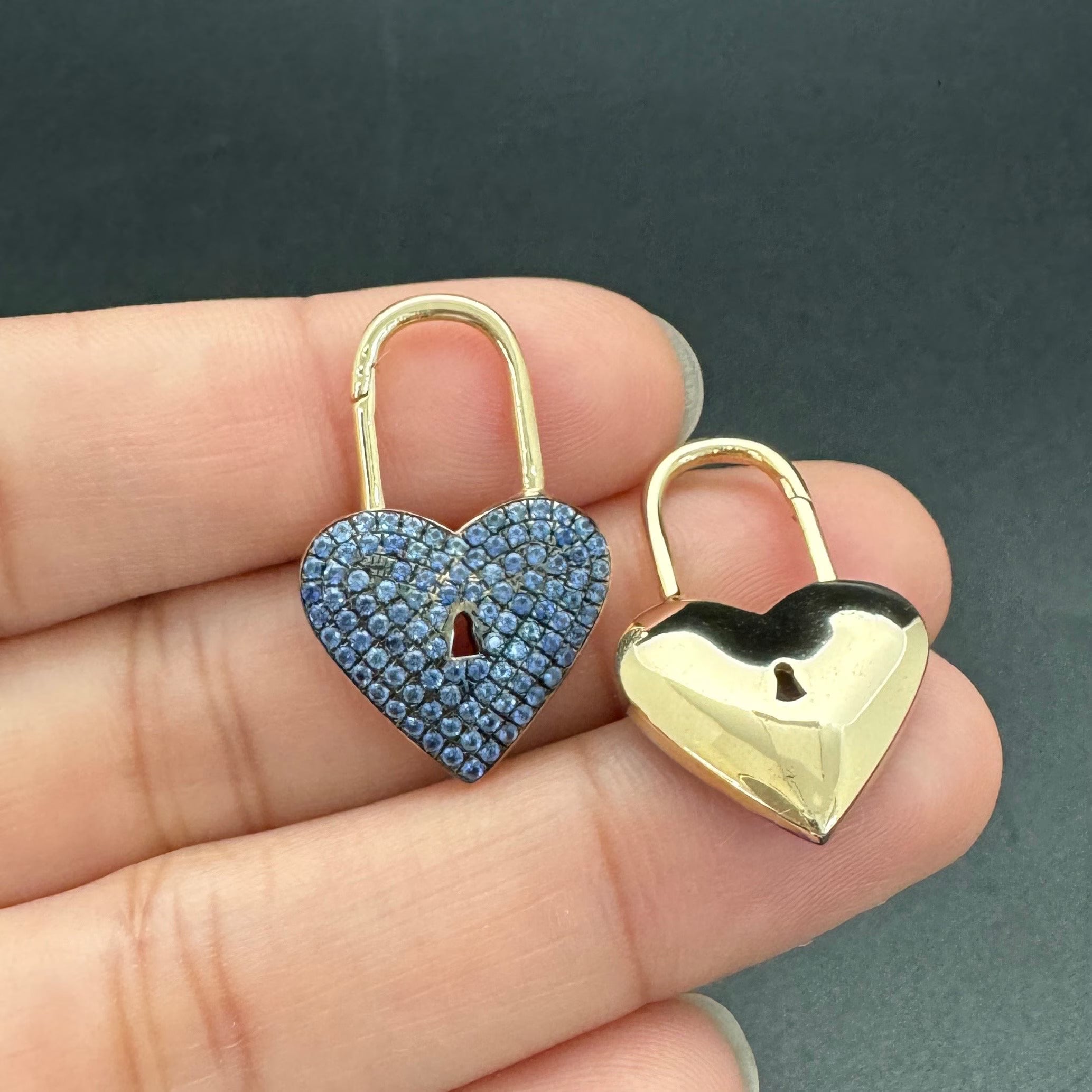Blue Sapphire Lock Pattern Open/Close Heart Pendant 16x25mm