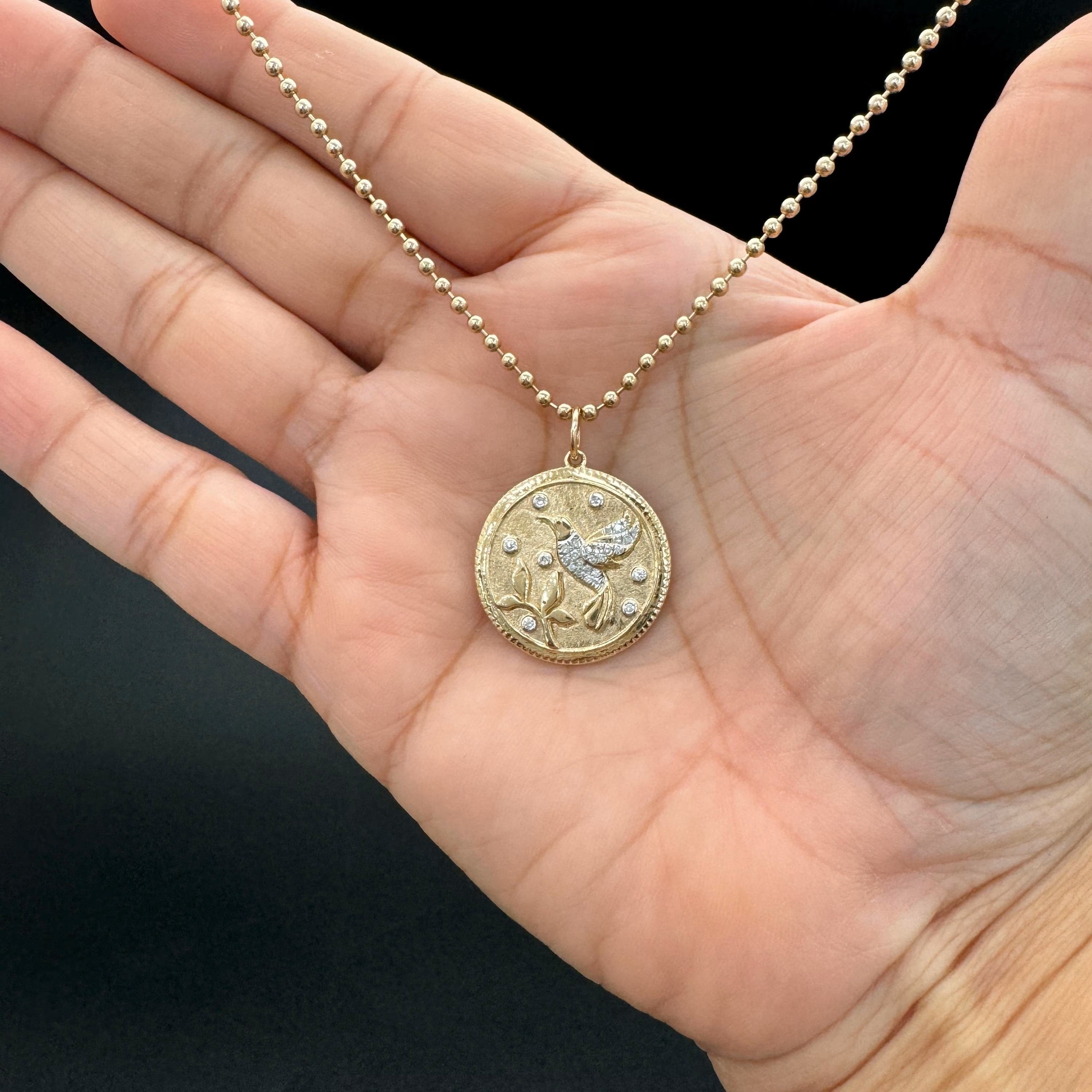 Diamond Round Flying Bird Pendant 22mm