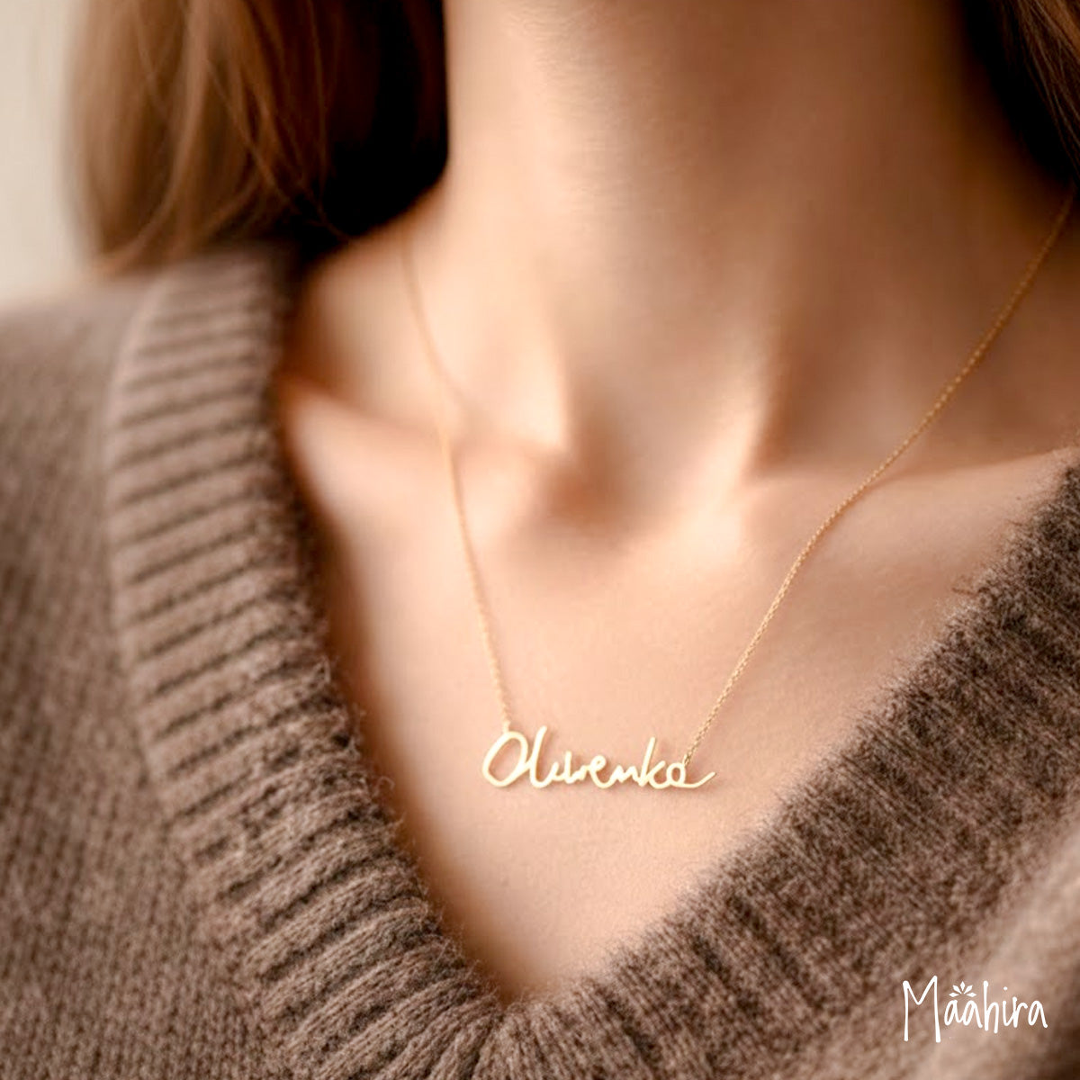 Gold Oliwenka custom name necklace