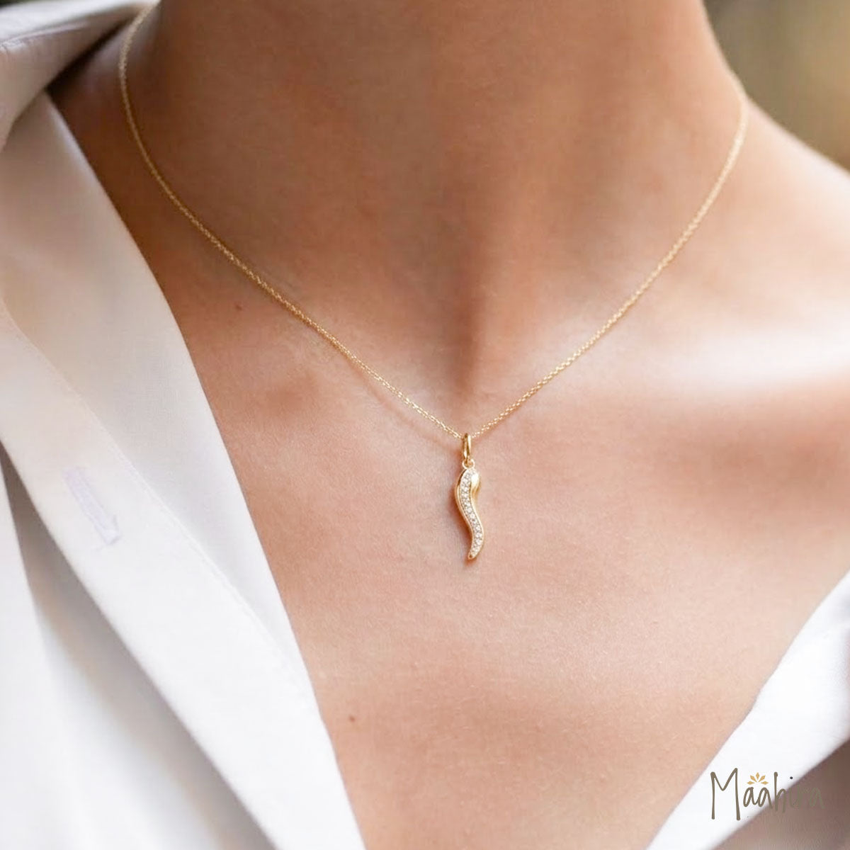 Diamond Chili Pendant 18mm