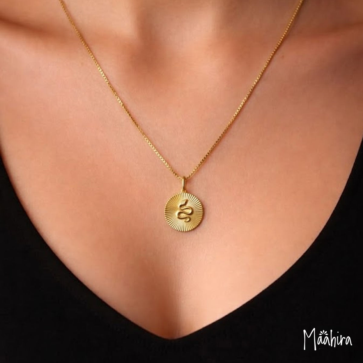 Diamond Snake Pendant 30mm