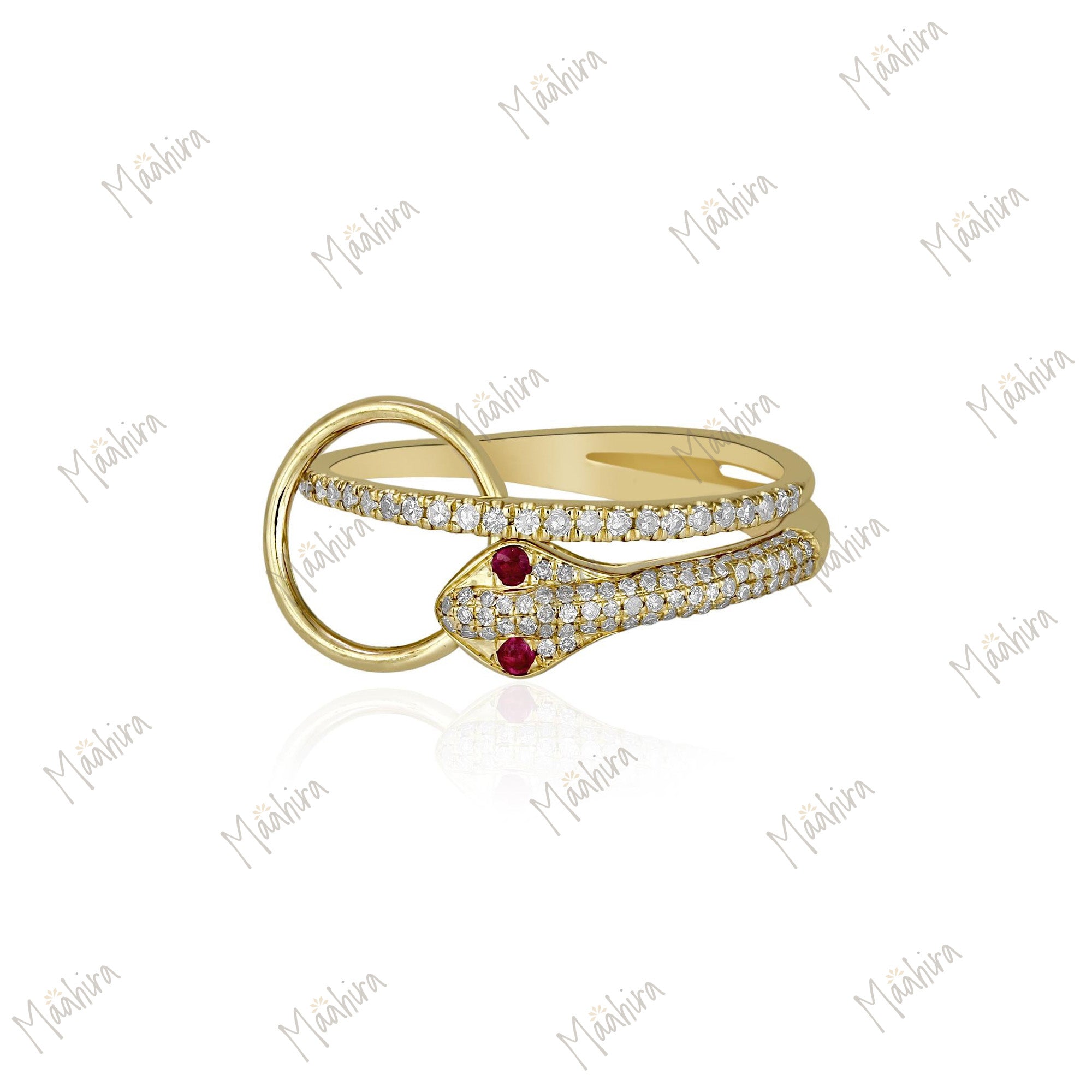 Ruby and Diamond ring is a glamorous way to mark your presence